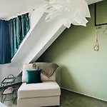 Apartman Ferien Mit 7 Personen! 3 Schlafzimmer, 2 Baeder, Sauna Und Schlossblick - Haustiere Willkommen! *
