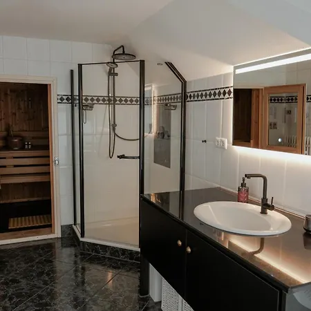 Rheinchalet - Boutique An Der Weinstrasse I Fuer Geniesser, Weinliebhaber & Entdecker