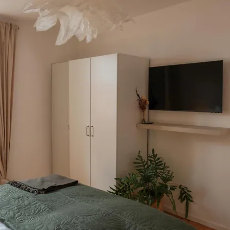 Rheinchalet - Boutique An Der Weinstraße I Für Genießer, Weinliebhaber&entdecker Apartamento Neustadt an der Weinstraße