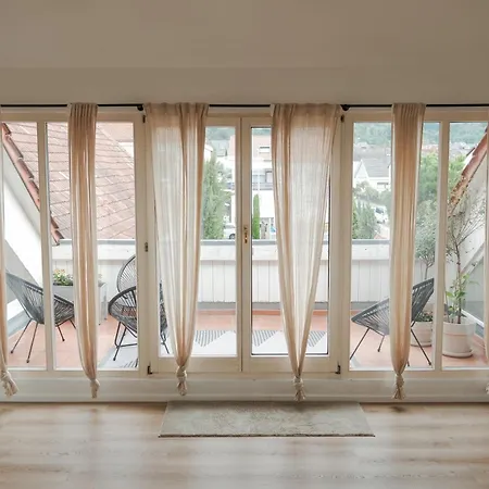 Rheinchalet - Boutique An Der Weinstrasse I Fuer Geniesser, Weinliebhaber & Entdecker
