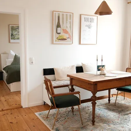 Appartamento Rheinchalet - Boutique An Der Weinstrasse I Fuer Geniesser, Weinliebhaber & Entdecker Neustadt an der Weinstraße