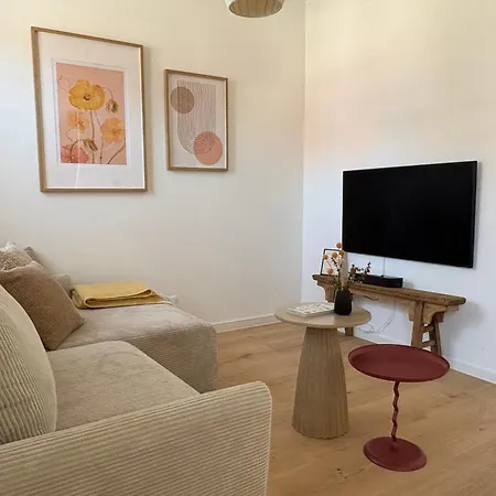 Appartamento Rheinchalet - Boutique An Der Weinstrasse I Fuer Geniesser, Weinliebhaber & Entdecker