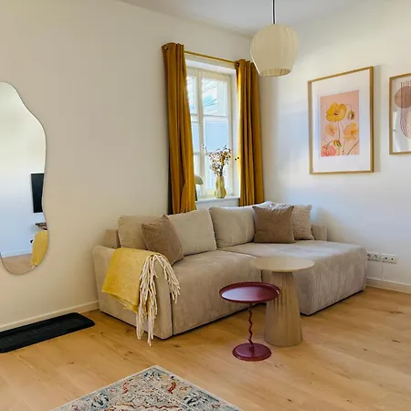 Rheinchalet - Boutique An Der Weinstrasse I Fuer Geniesser, Weinliebhaber & Entdecker * Neustadt an der Weinstraße