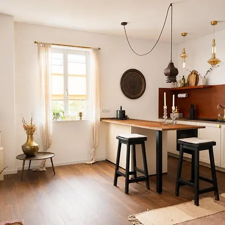 Apartamento Rheinchalet - Boutique An Der Weinstraße I Für Genießer, Weinliebhaber&entdecker