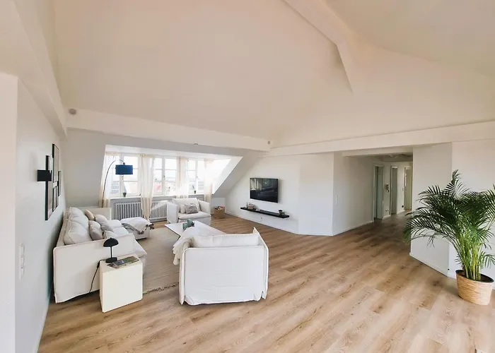 דירה Ferien Mit 7 Personen! 3 Schlafzimmer, 2 Baeder, Sauna Und Schlossblick - Haustiere Willkommen!